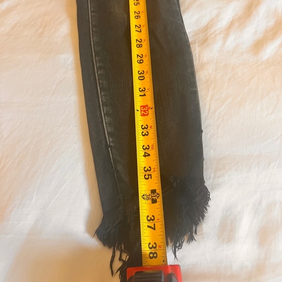 One Teaspoon Freebirds Black Ankle Cropped Jeans stretched hip to hip 14" - Picture 5 of 6